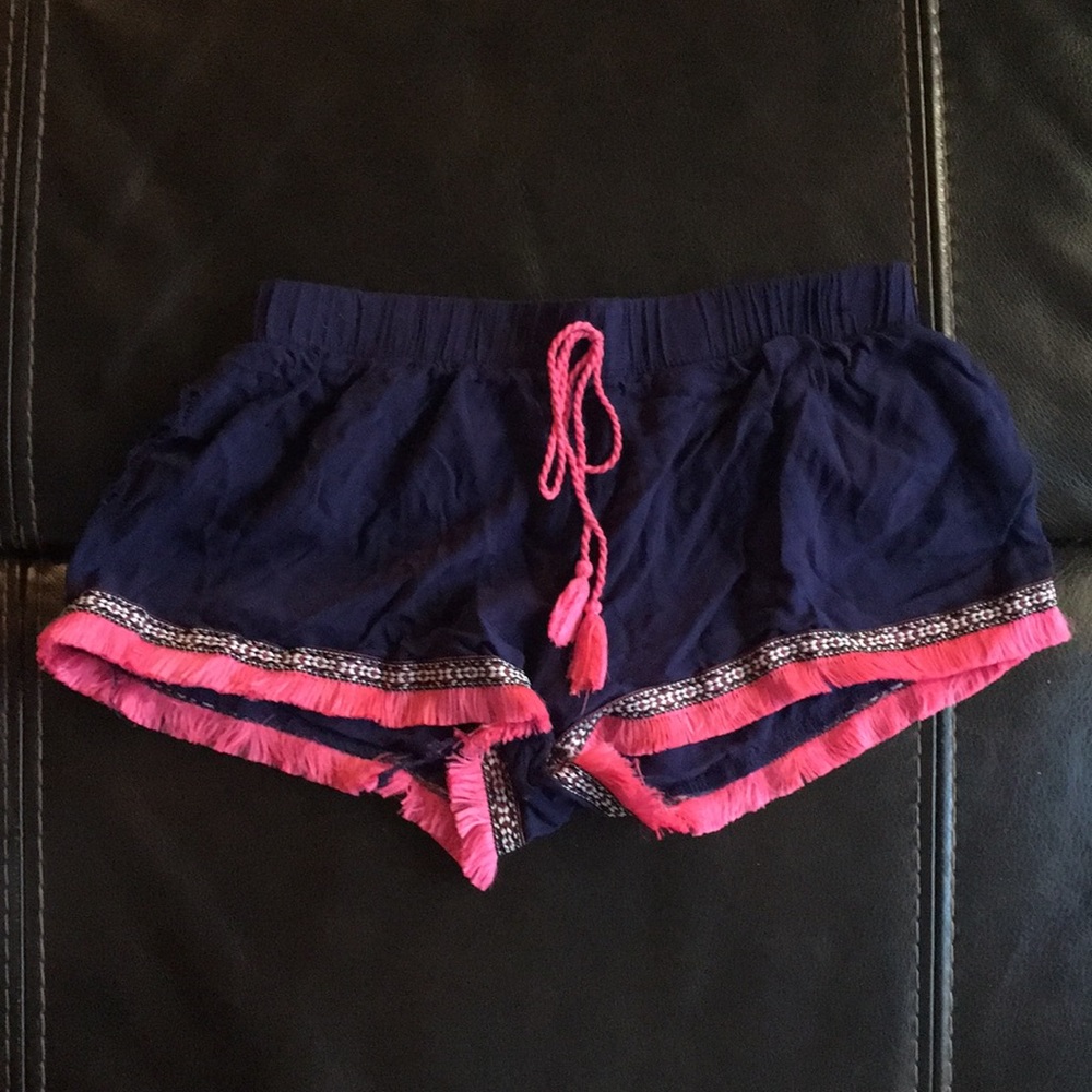 Closet closing this weekend! Fringe shorts
